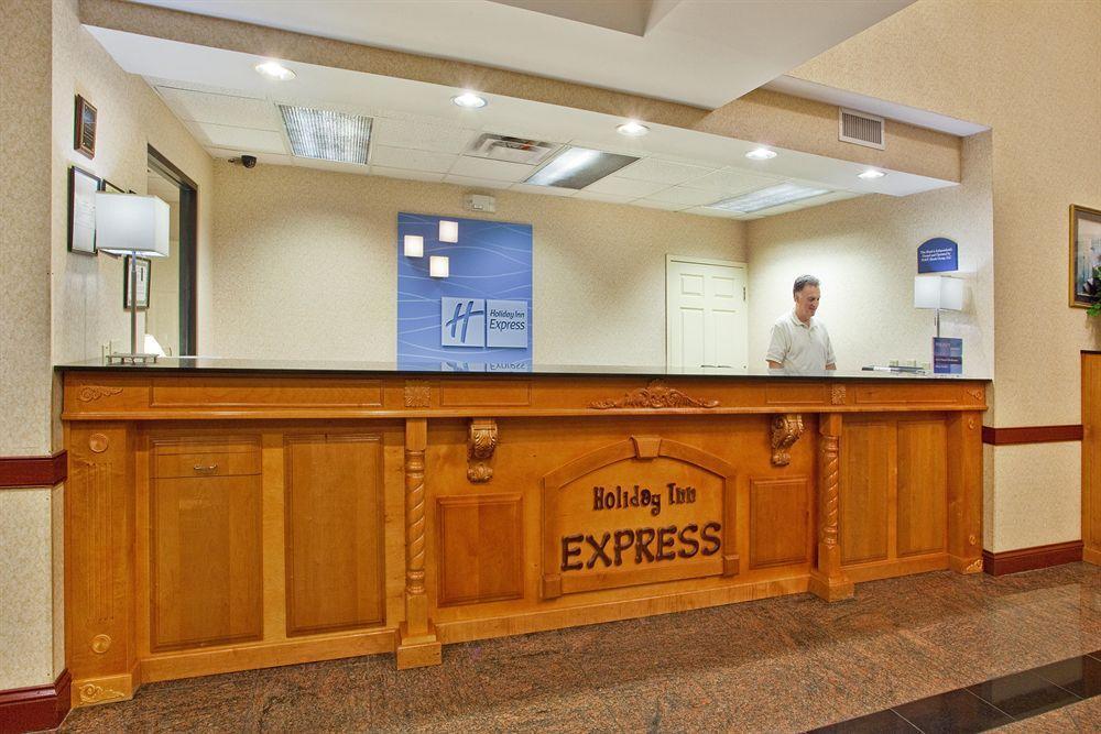 Savannah Gateway Hotel & Suites Georgetown Exteriör bild